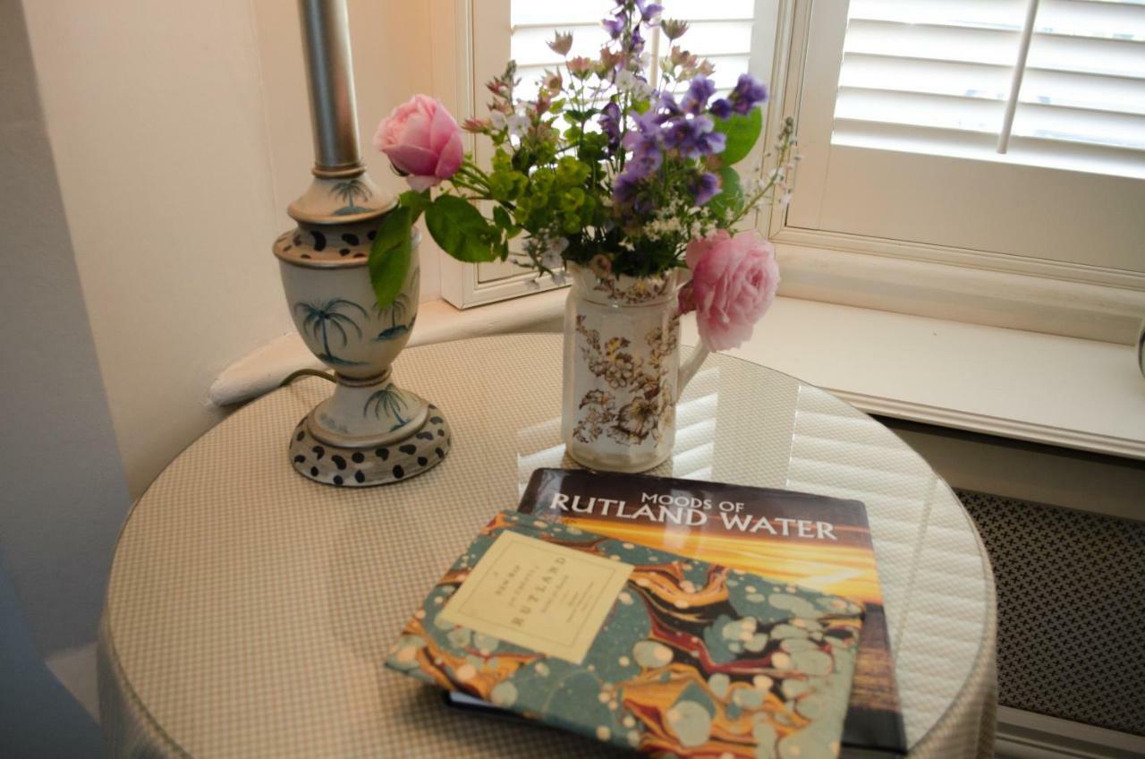 The Hollies Bed And Breakfast Uppingham Eksteriør billede